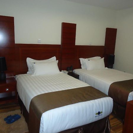 אדיס אבבה Miracle Hotel מראה חיצוני תמונה